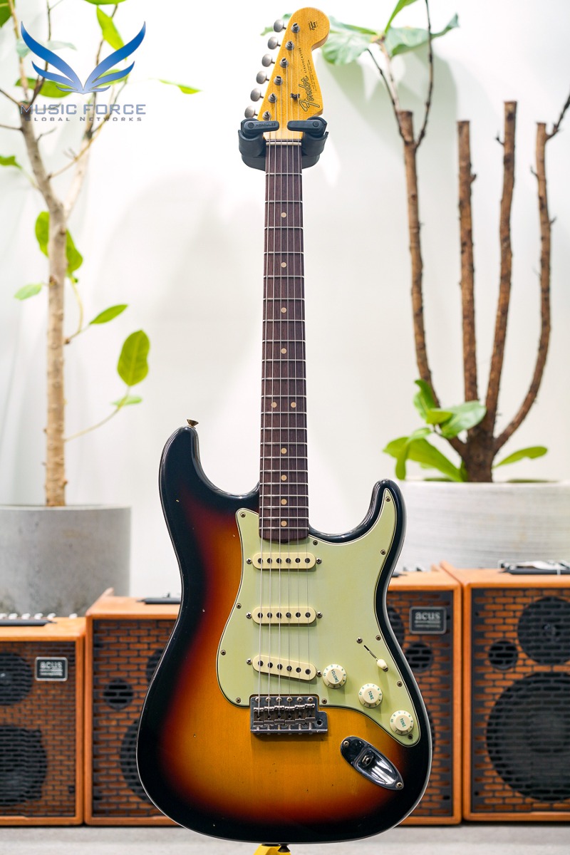 [2024 새봄맞이세일! (~5/31까지)] Fender Custom Shop 1964 Strat Journeyman Relic-Target 3 Tone Sunburst (2022년산/신품) - CZ562689