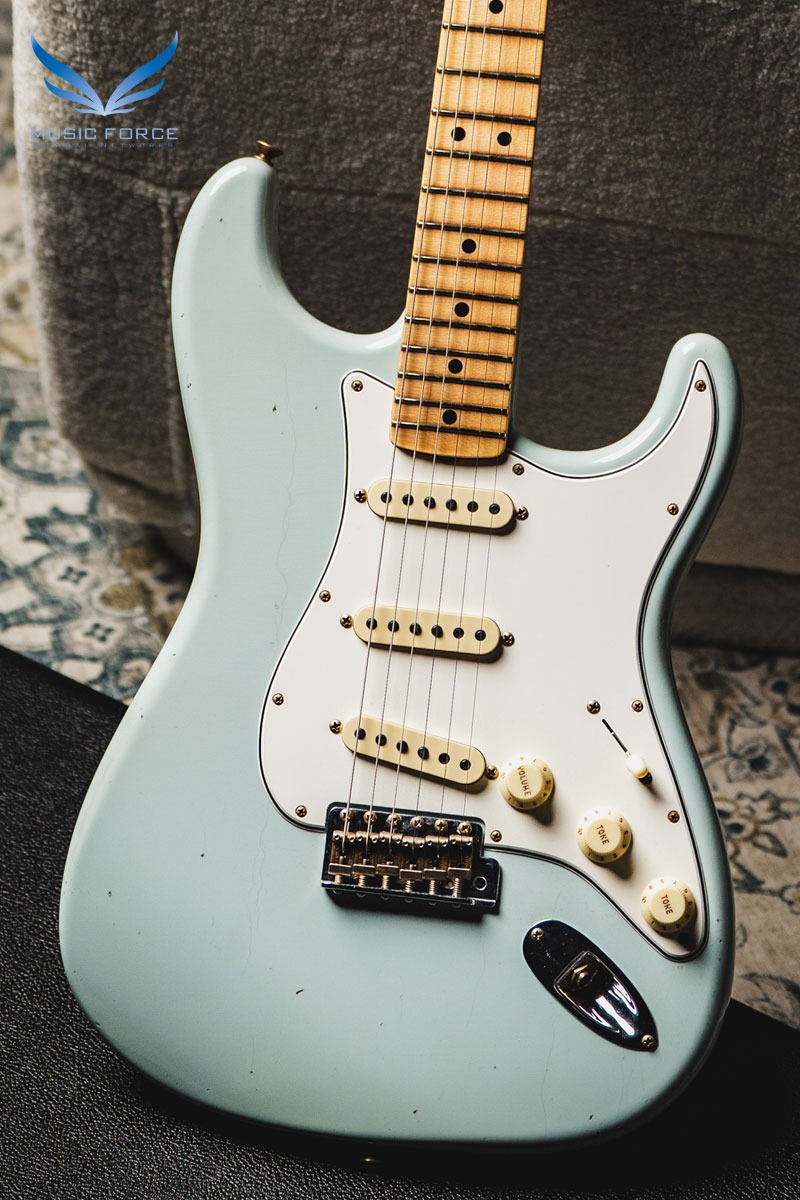 [2024 새봄맞이세일! (~4/30까지)] Fender Custom Shop Limited Edition 1968 Strat Journeyman Relic-Aged Sonic Blue (2023년산/신품) - CZ570643