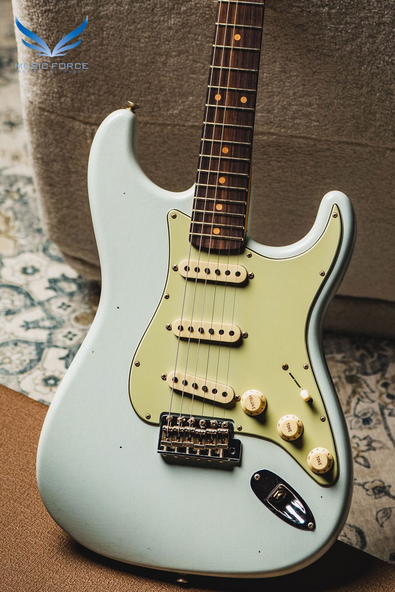 [2024 새봄맞이세일! (~5/31까지)] Fender Custom Shop Limited Edition 1960 Journeyman Strat Relic-Super Faded/Aged Sonic Blue (2023년산/신품) - CZ571386
